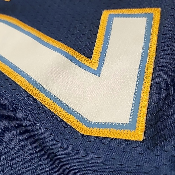 SANDIEGO CHARGERS LADAINIAN TOMLINSON REEBOK THROWBACK JERSEY BOYS SIZE SMALL - Picture 2 of 12